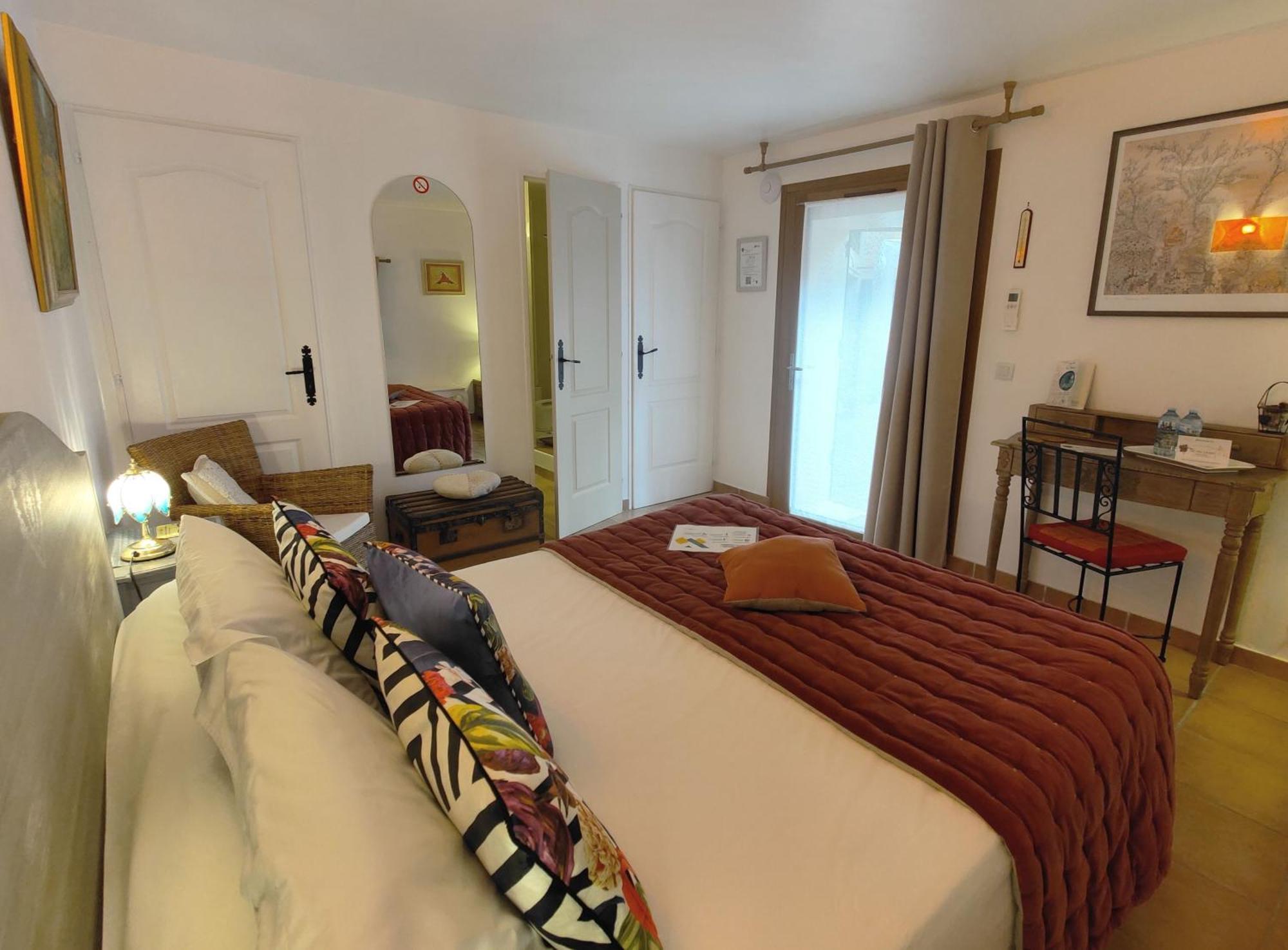 Mas Peu Del Causse Bed & Breakfast Thuir Rom bilde